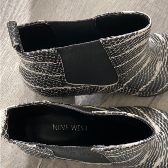 NWOT - Beautiful New Booties - Picture 10 of 11